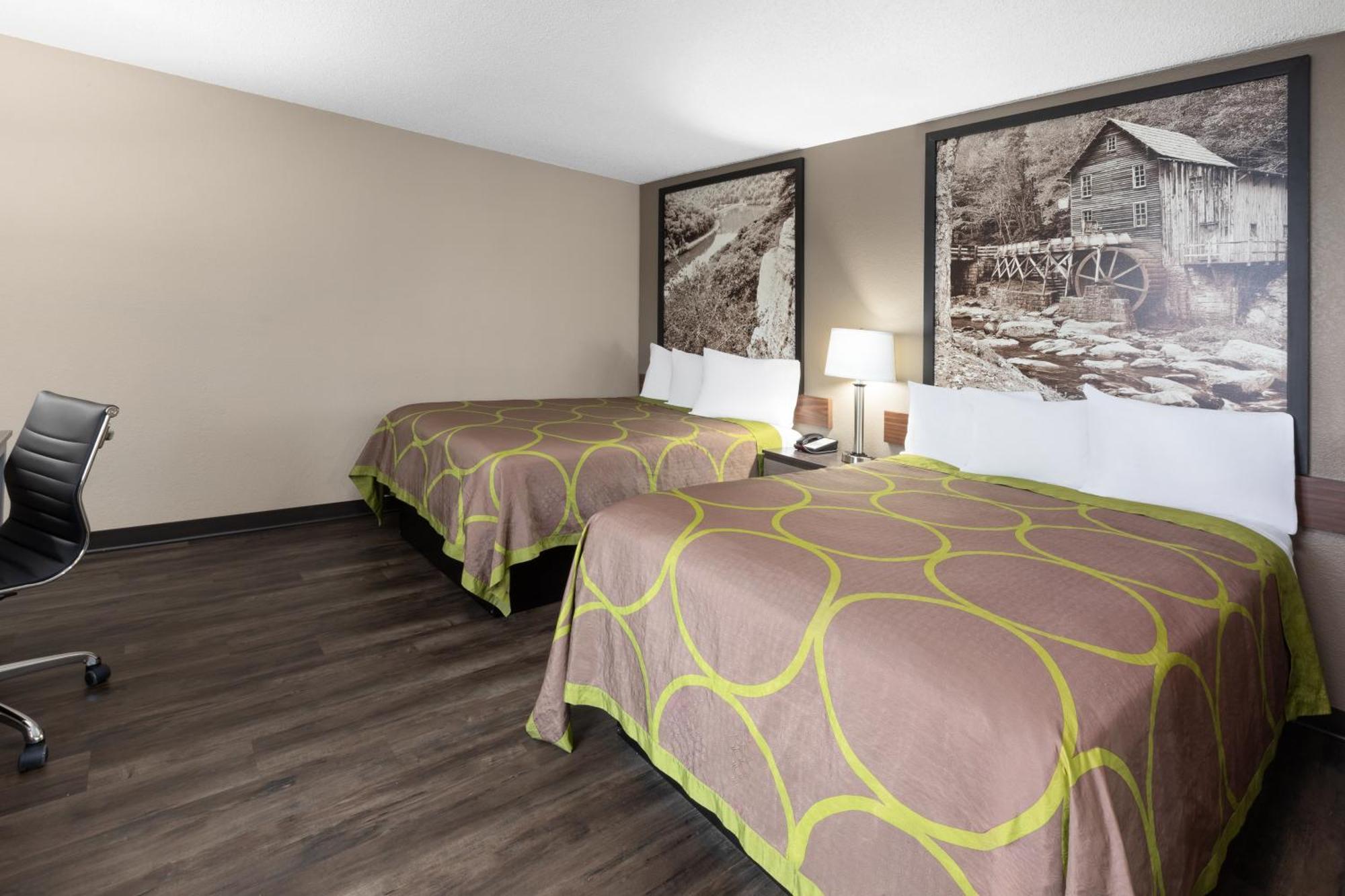 Super 8 by Wyndham Summersville Eksteriør billede